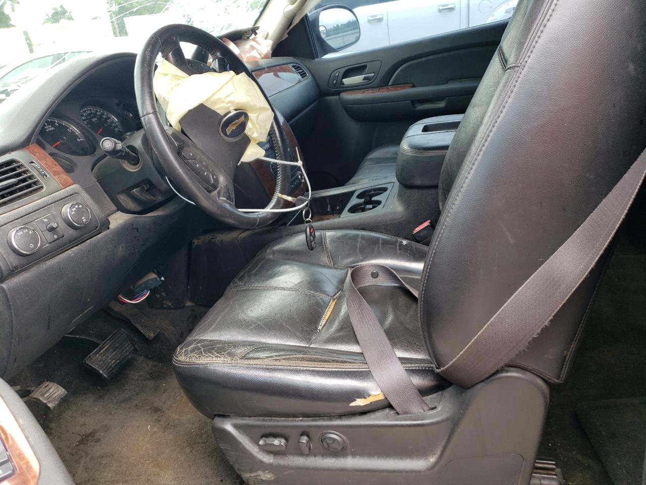 2007 Chevrolet Tahoe - Image 7