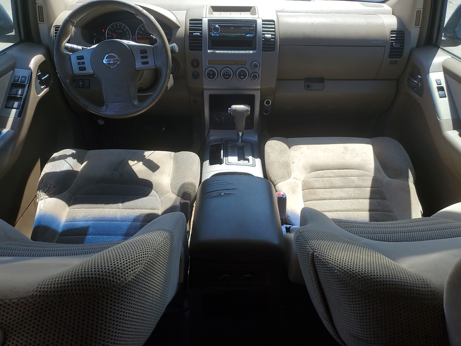 5N1AR18W76C618282 2006 Nissan Pathfinder Le