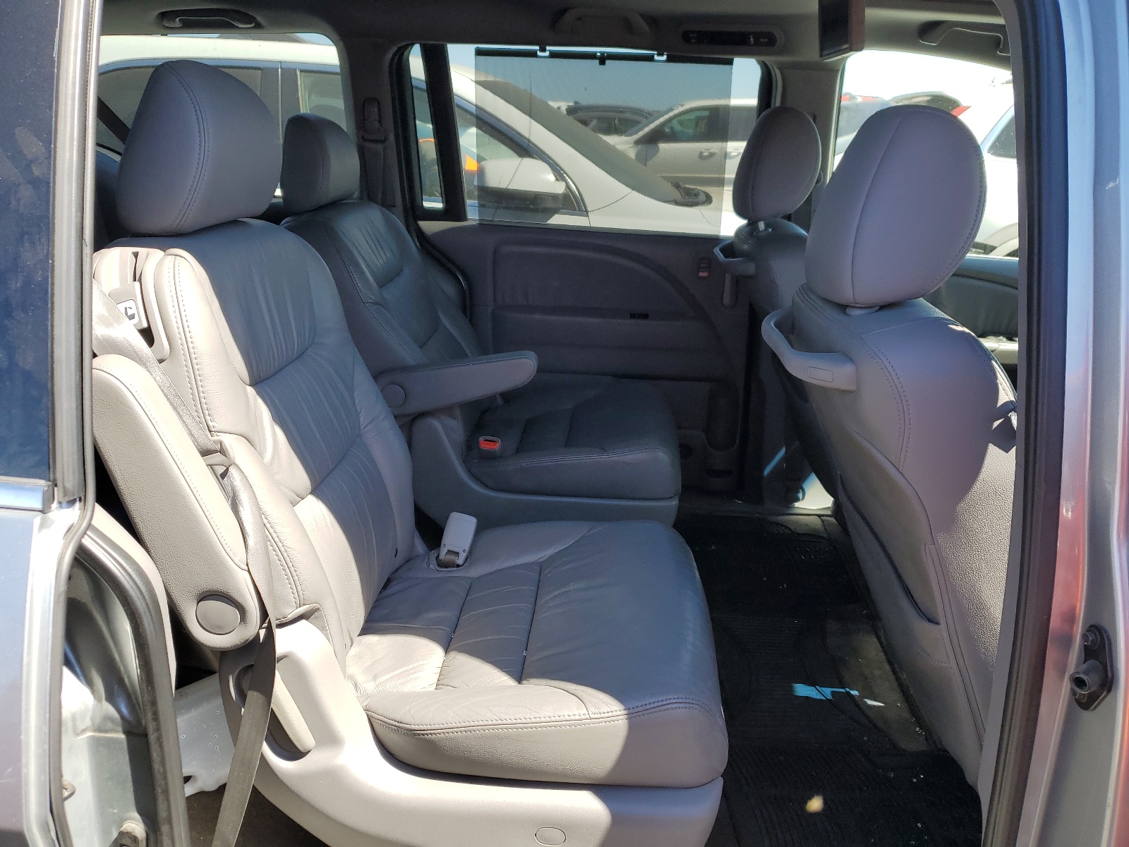 5FNRL3H74AB033507 2010 Honda Odyssey Exl