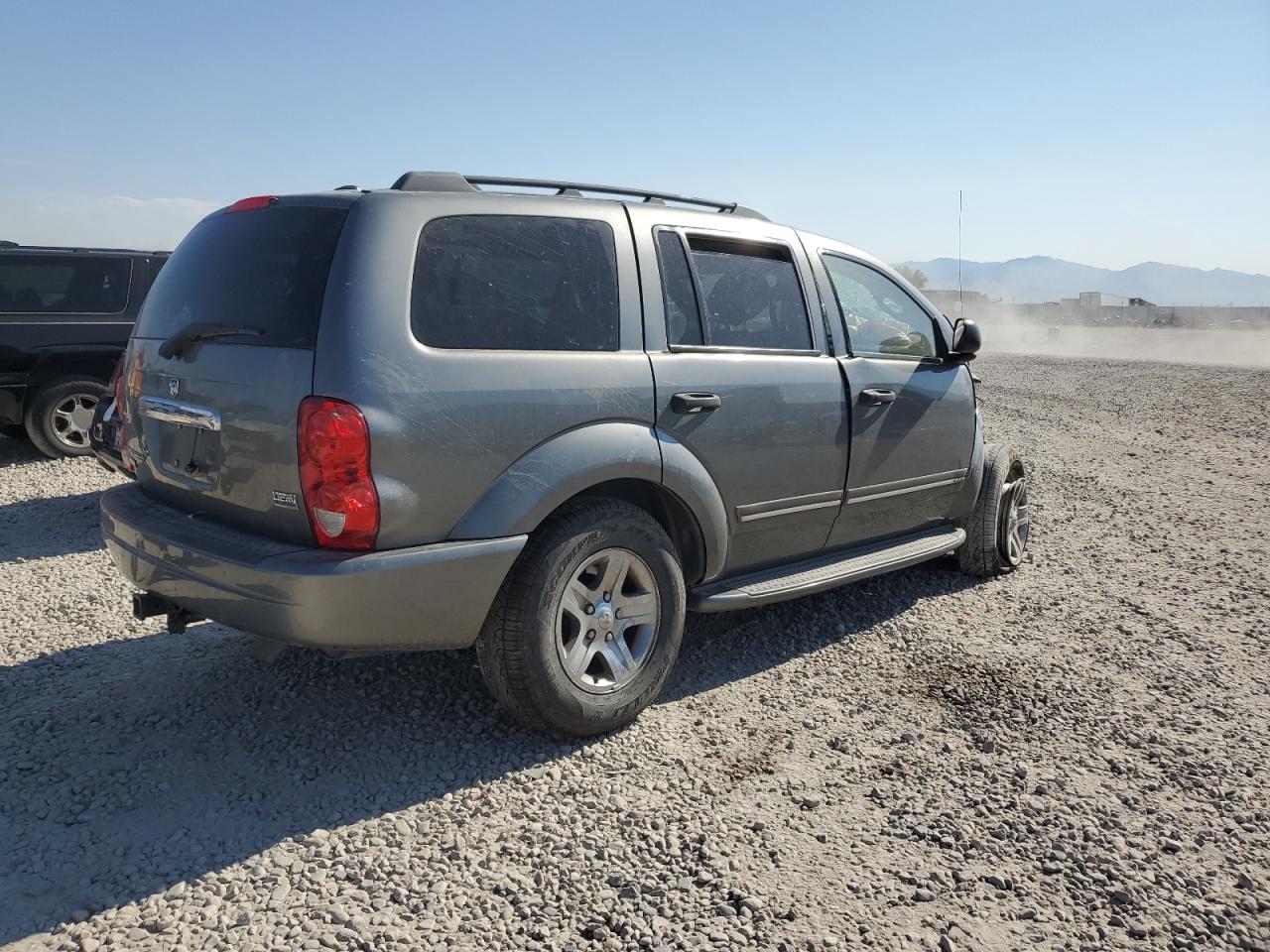 2005 Dodge Durango Limited VIN: 1D8HB58D65F518492 Lot: 63692094