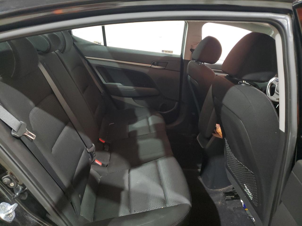 2017 Hyundai Elantra Se VIN: KMHD84LF0HU240781 Lot: 62082124