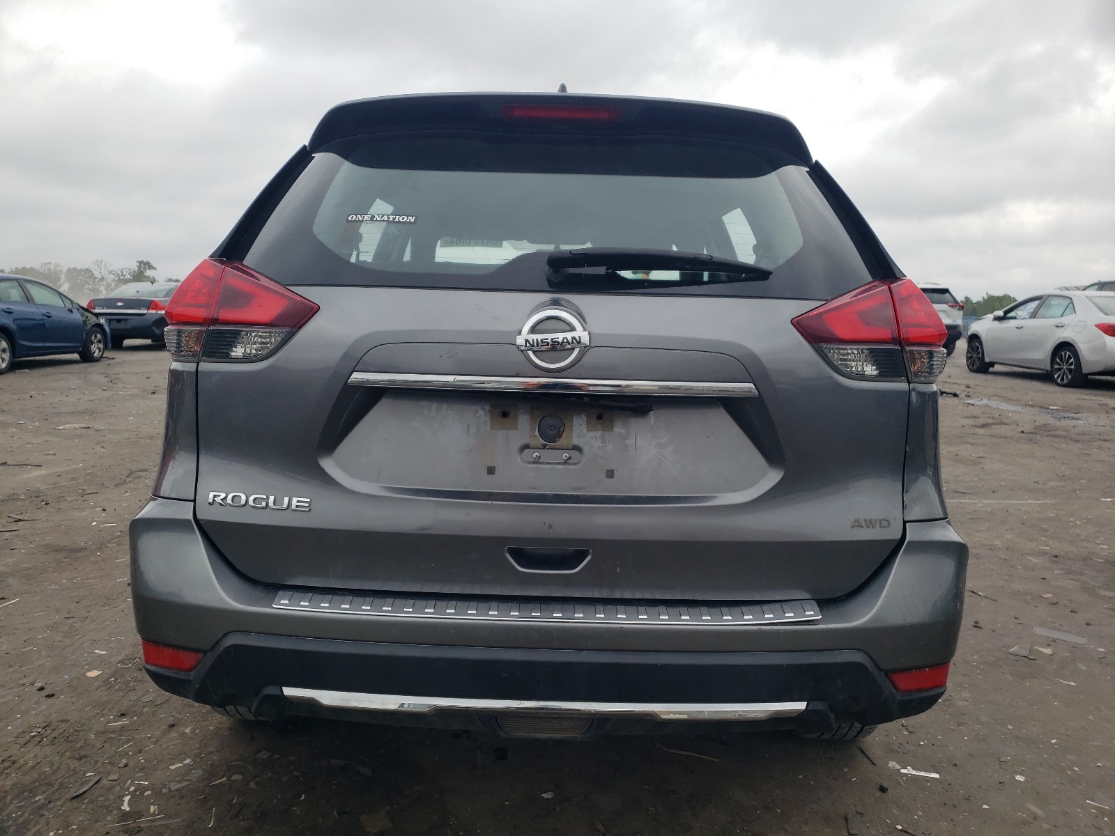 2017 Nissan Rogue S vin: JN8AT2MV0HW255337