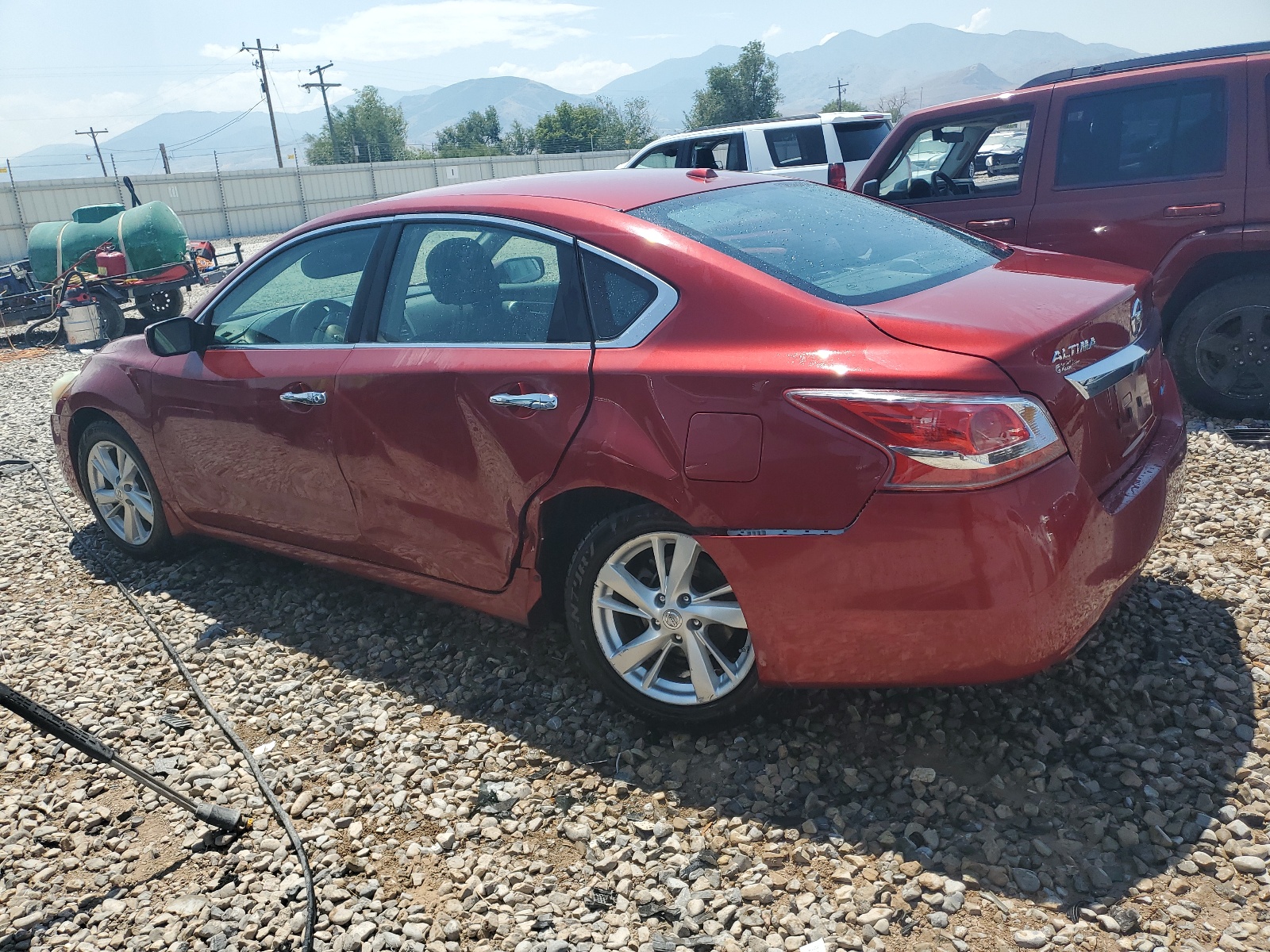 2013 Nissan Altima 2.5 vin: 1N4AL3AP8DN437347