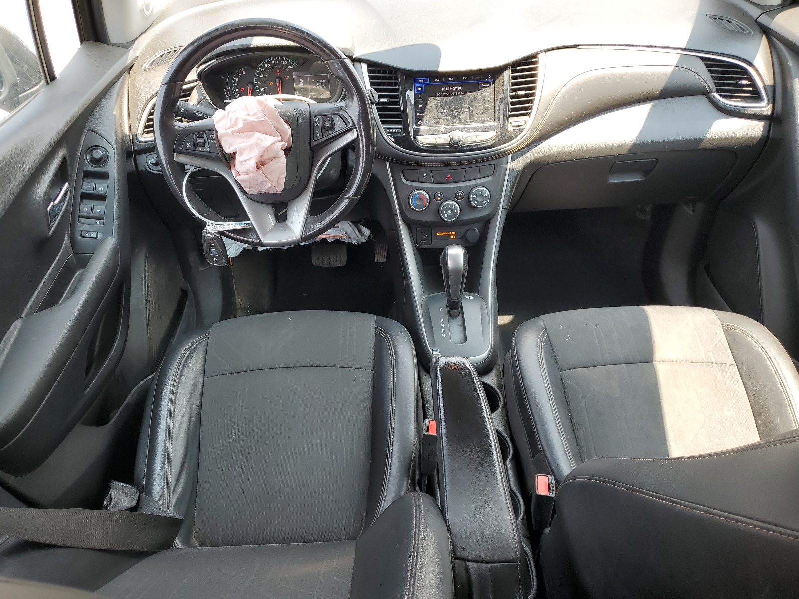 KL7CJLSM6MB373787 2021 Chevrolet Trax 1Lt