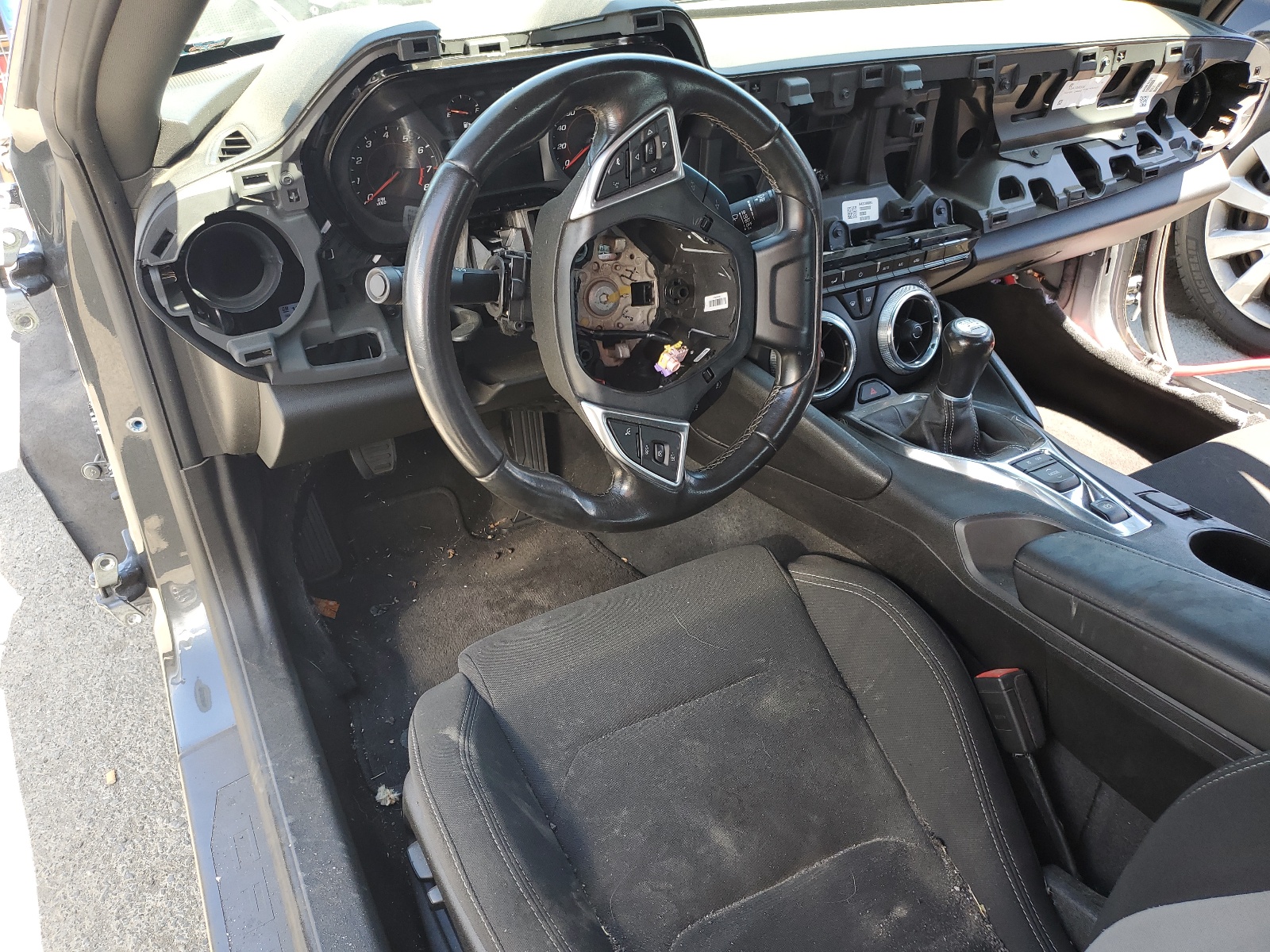 1G1FA1RS2J0164359 2018 Chevrolet Camaro Ls