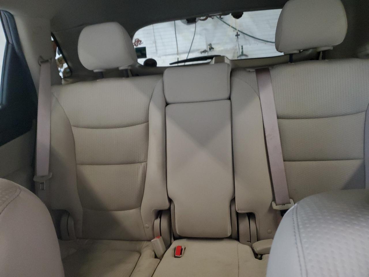 2012 Kia Sorento Base VIN: 5XYKTCA62CG226799 Lot: 61787724