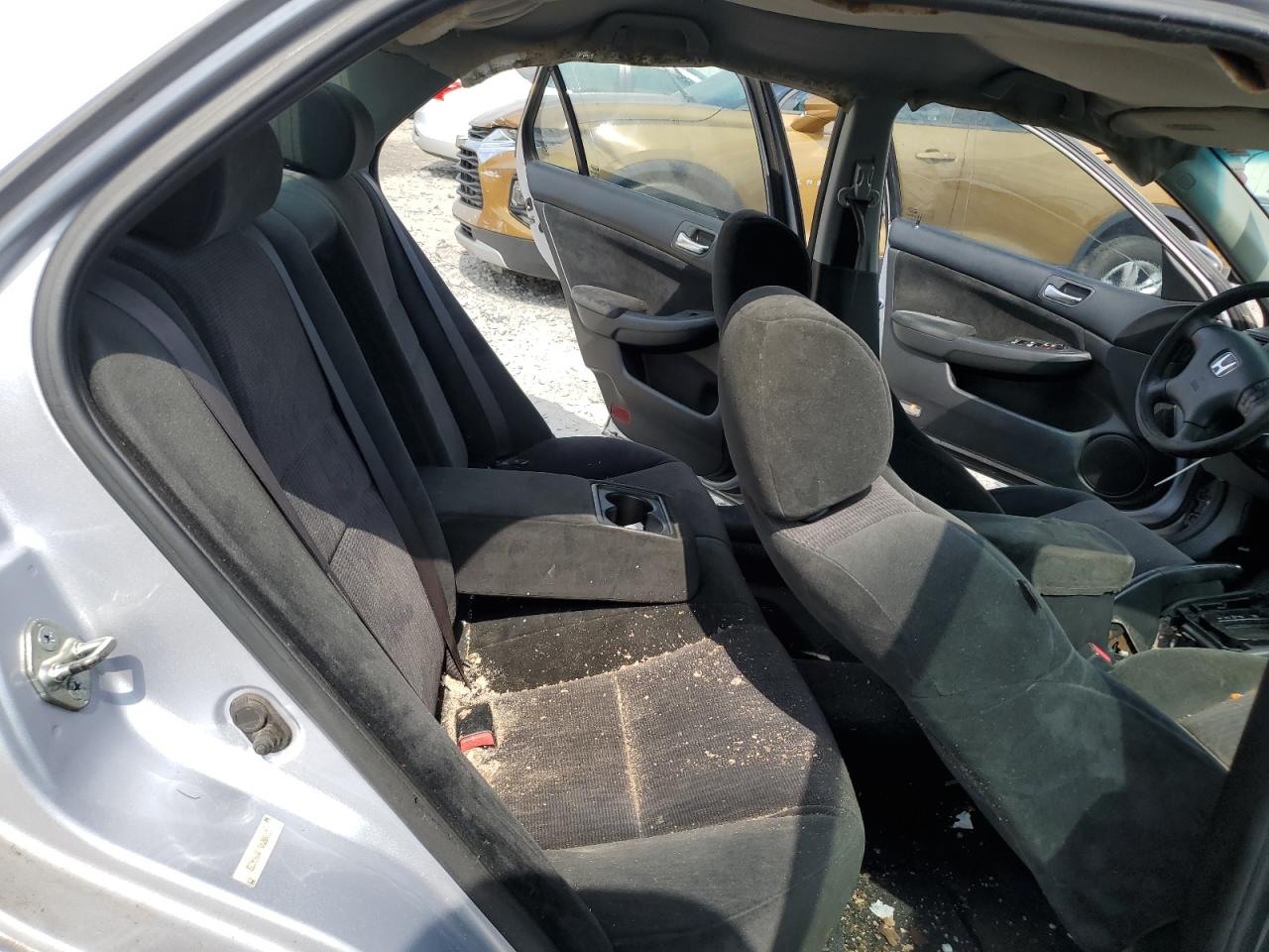 1HGCM56405A004139 2005 Honda Accord Lx