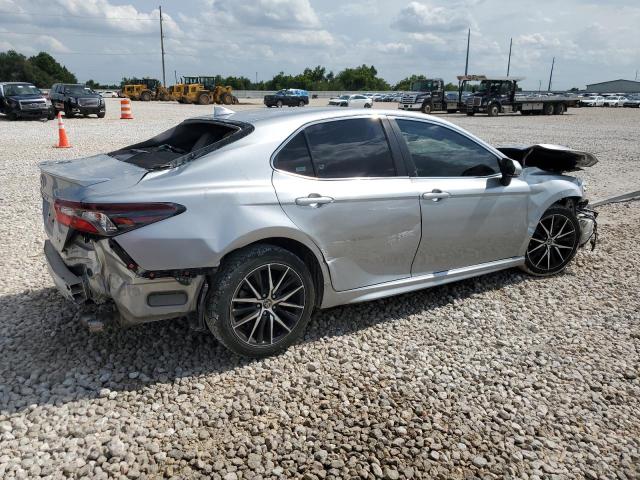 4T1G11AK2NU673711 Toyota Camry SE 3