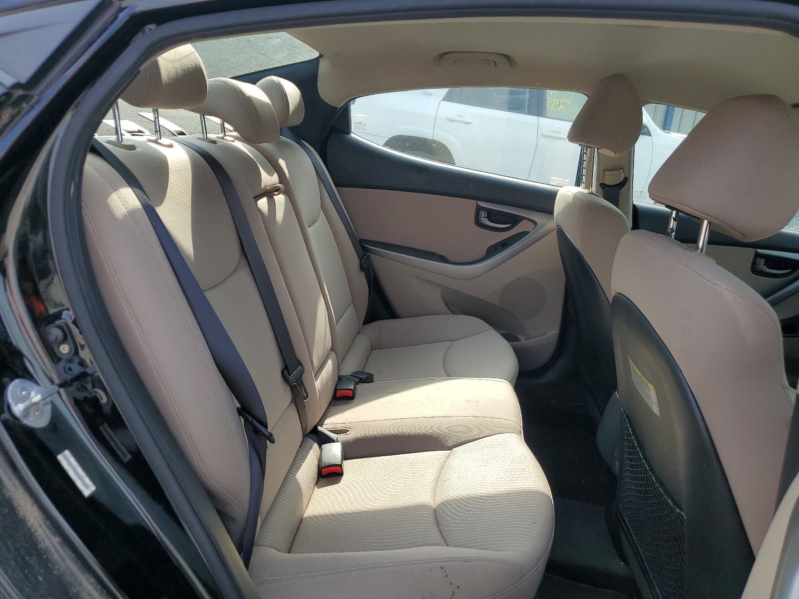 KMHDH4AE8FU224948 2015 Hyundai Elantra Se