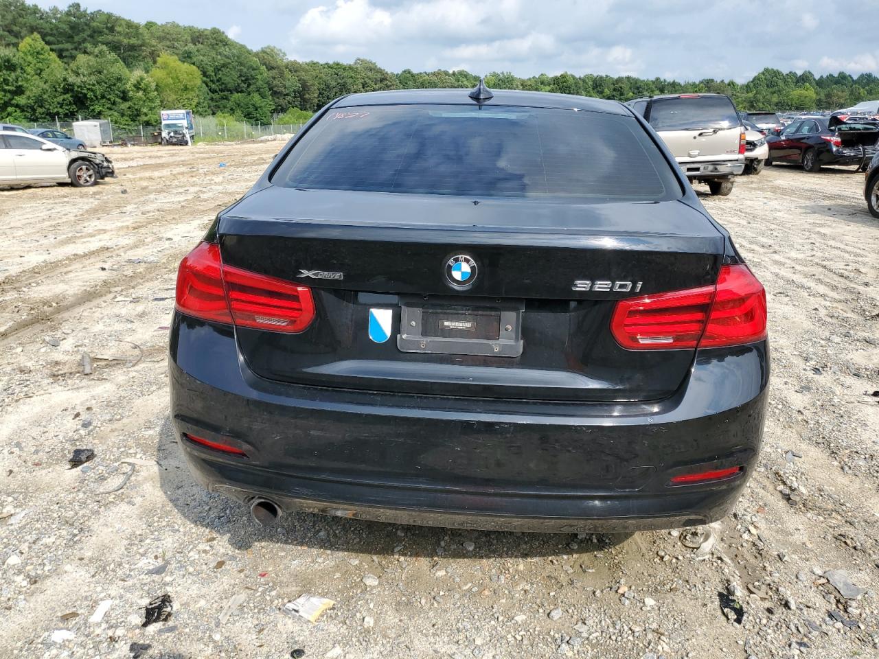 2017 BMW 320 Xi VIN: WBA8A3C57HK691923 Lot: 62942384