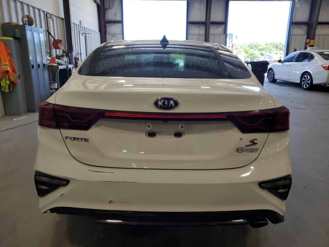 3KPF34AD7KE056490 2019 Kia Forte Gt Line