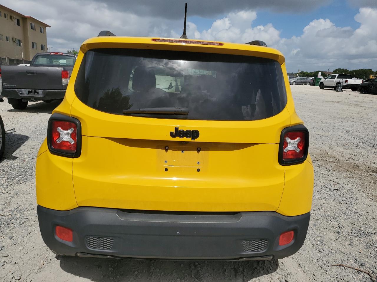 2017 Jeep Renegade Latitude VIN: ZACCJABBXHPG47011 Lot: 62869244