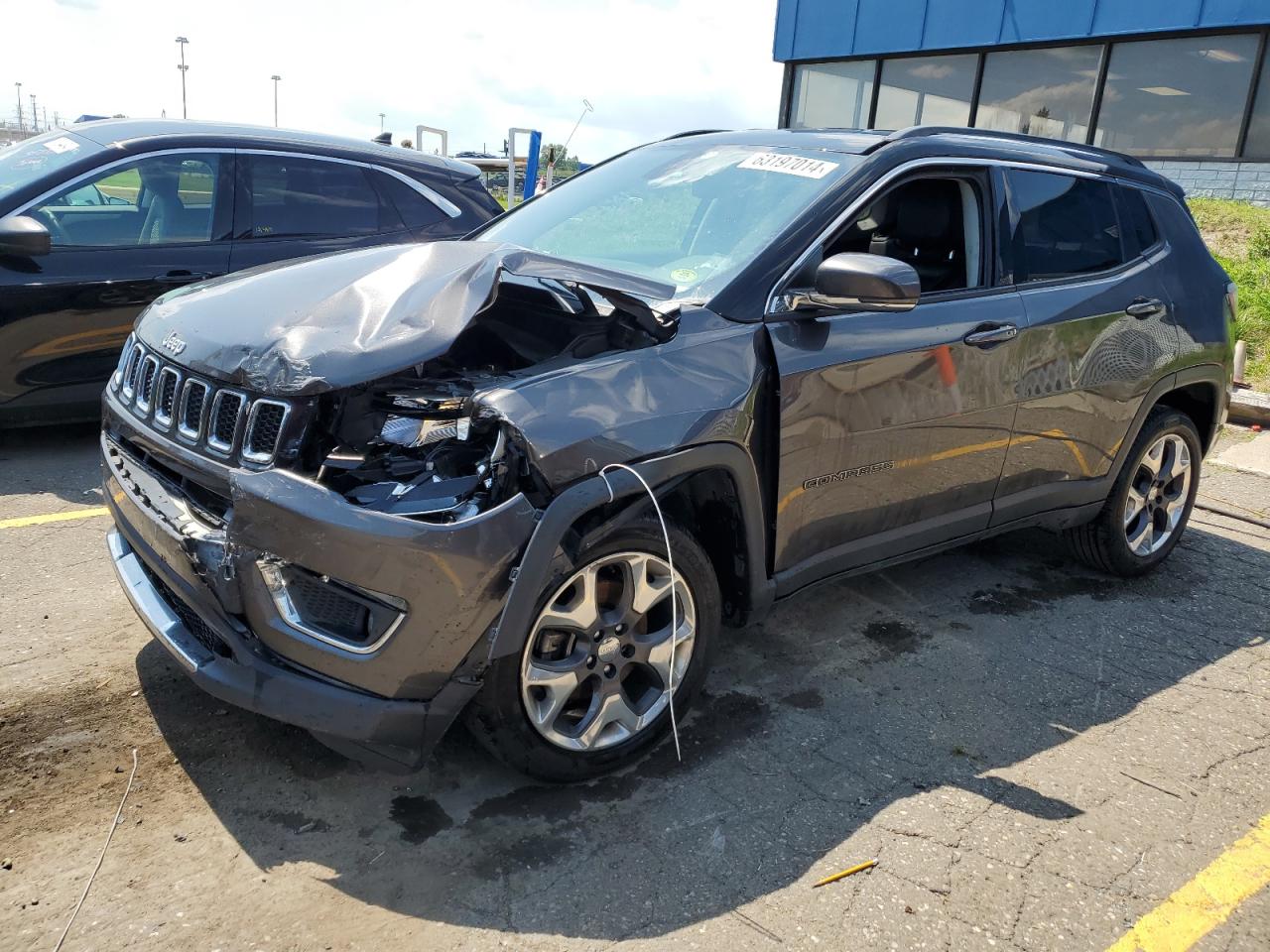 3C4NJDCB1KT641851 2019 JEEP COMPASS - Image 1