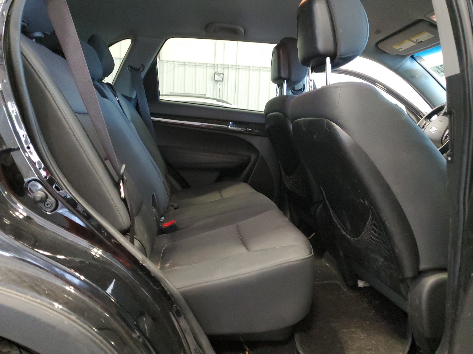 5XYKT3A12CG214835 2012 Kia Sorento Base