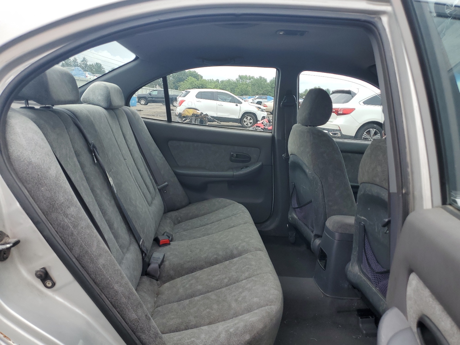 KMHDN45D62U430290 2002 Hyundai Elantra Gls