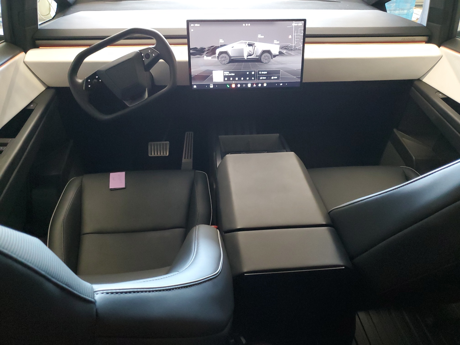 2024 Tesla Cybertruck vin: 7G2CEHED8RA002385