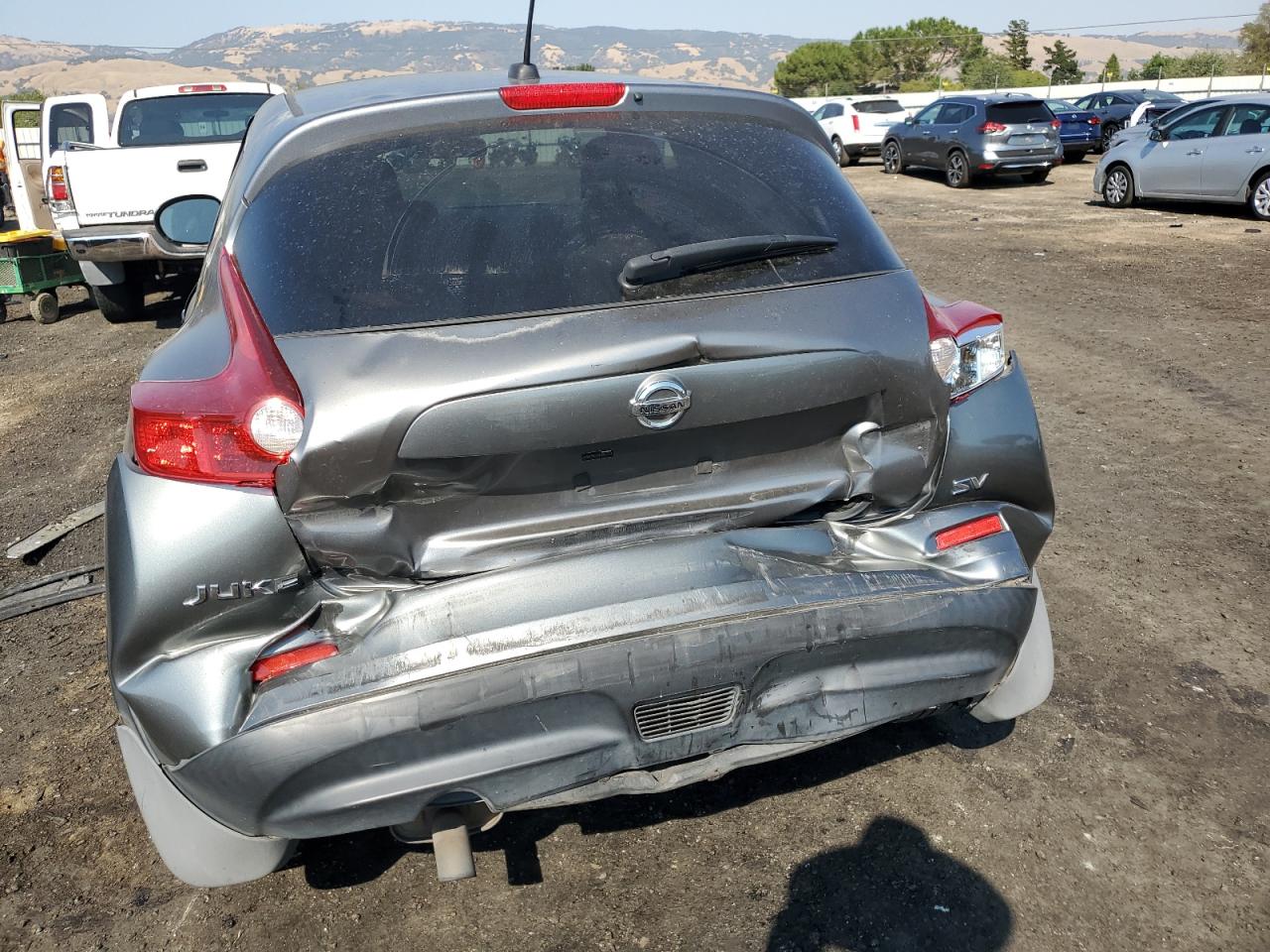 2011 Nissan Juke S VIN: JN8AF5MRXBT006743 Lot: 62963694