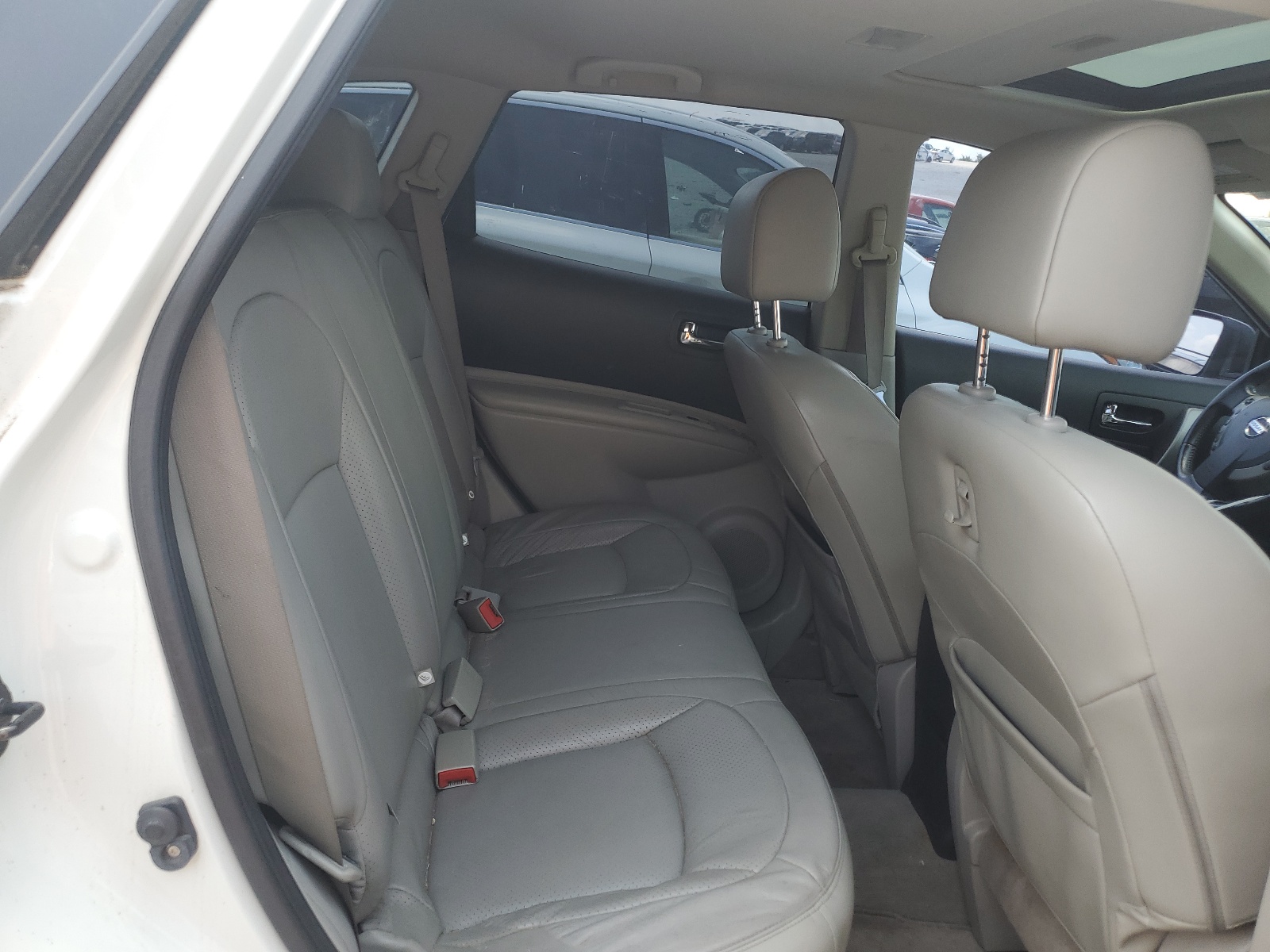 JN8AS5MV5BW262375 2011 Nissan Rogue S