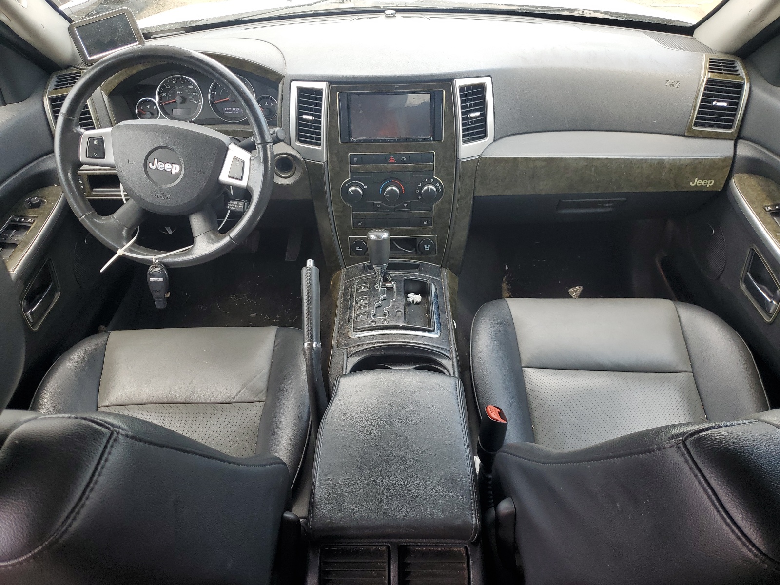 1J8GR48K99C547435 2009 Jeep Grand Cherokee Laredo