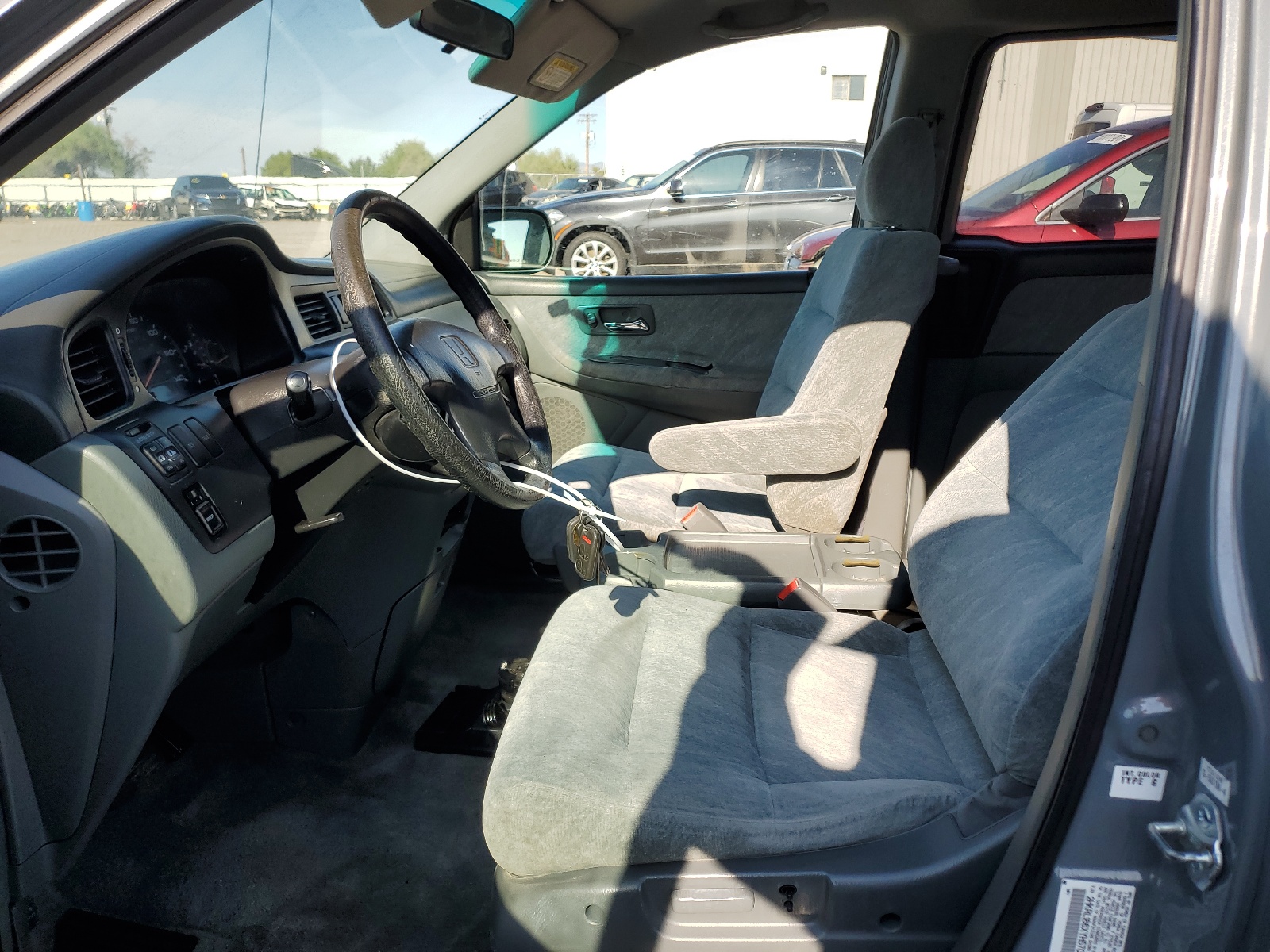 2HKRL186XYH570311 2000 Honda Odyssey Ex