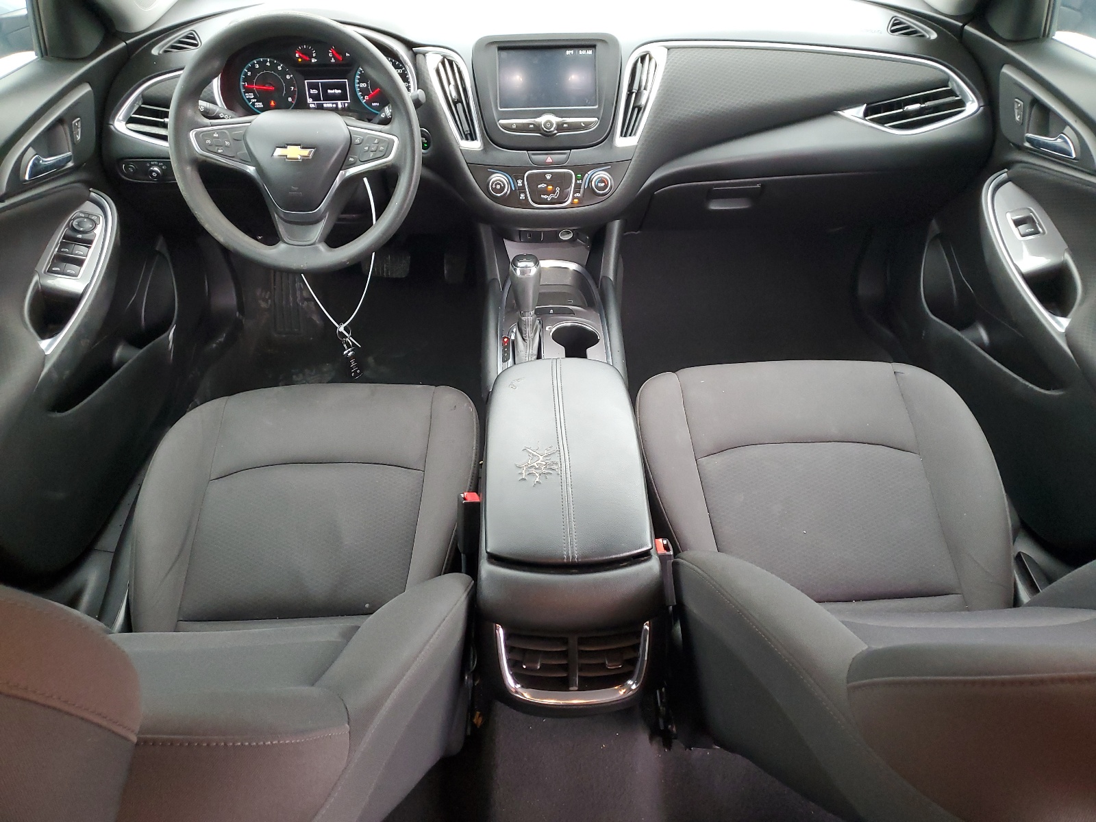 1G1ZD5ST4JF205179 2018 Chevrolet Malibu Lt