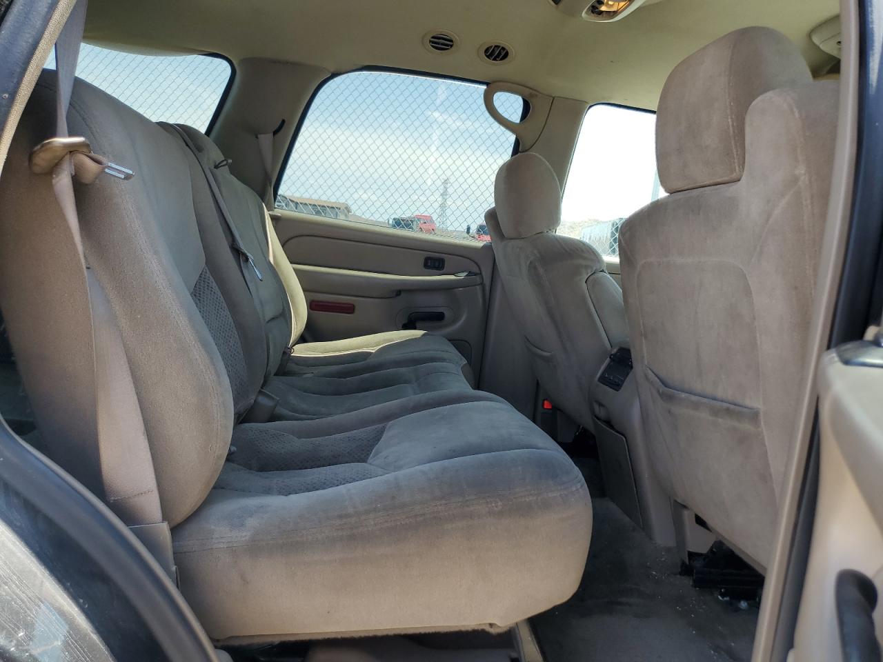 2005 Chevrolet Tahoe K1500 VIN: 1GNEK13TX5R266549 Lot: 64521724