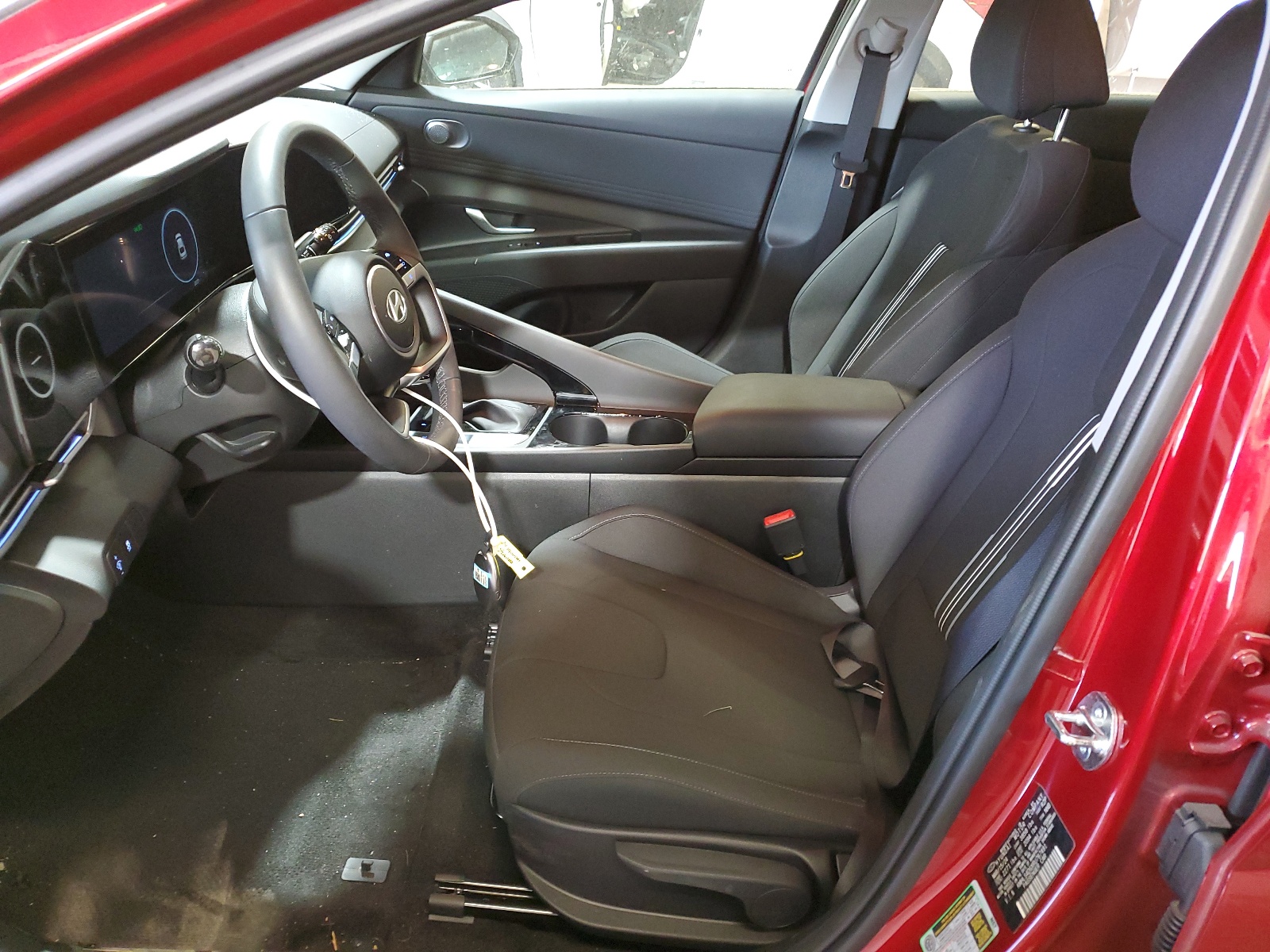 KMHLS4DGXRU767491 2024 Hyundai Elantra Sel