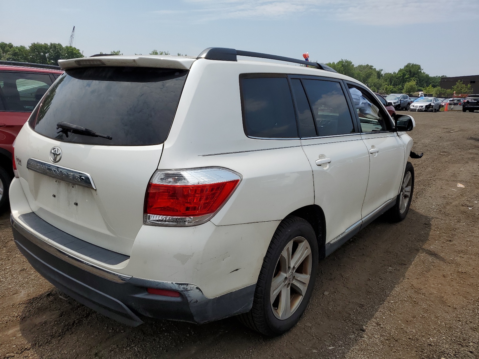 2013 Toyota Highlander Base vin: 5TDZK3EH3DS137776