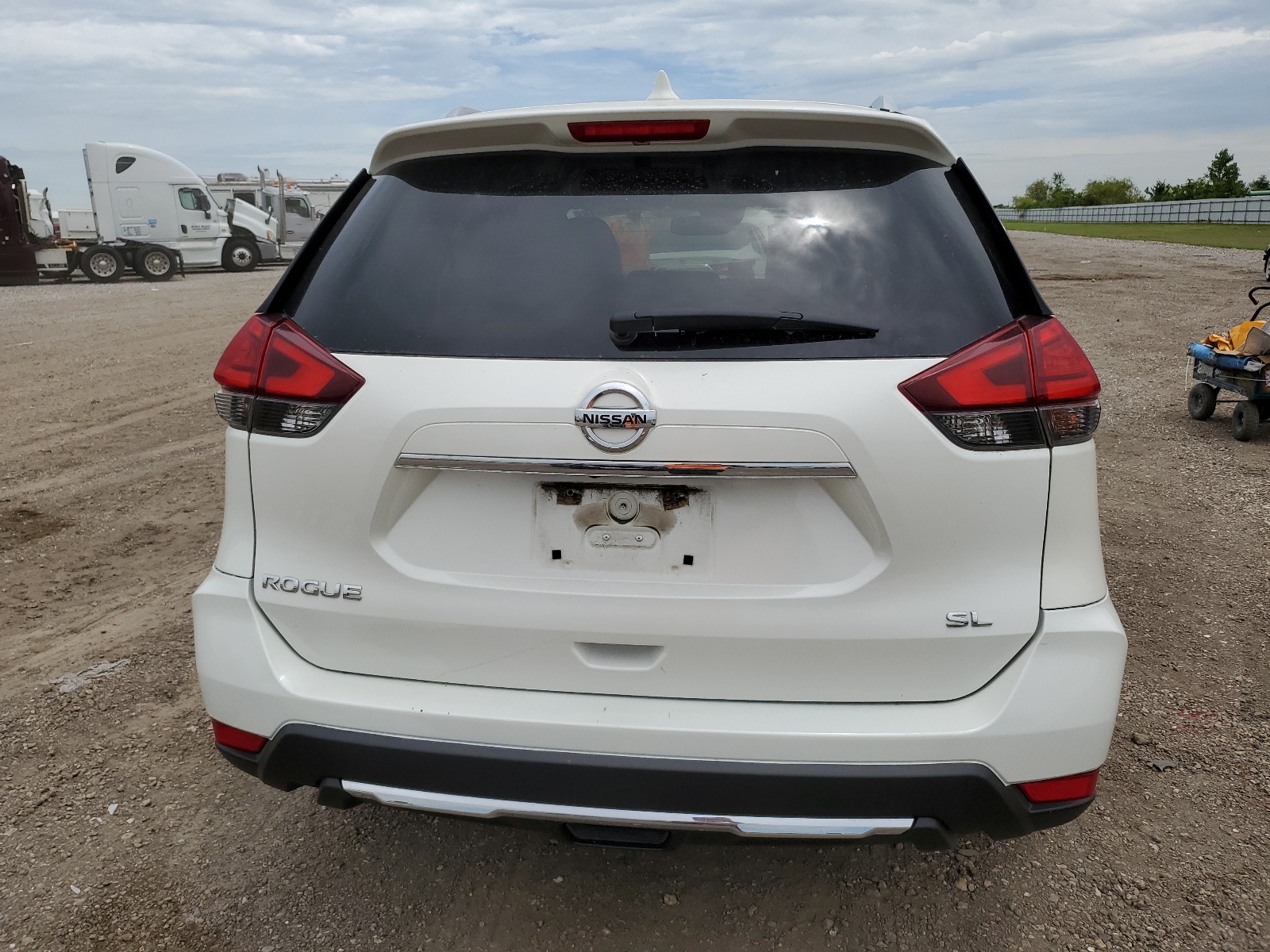 5N1AT2MT3HC759131 2017 Nissan Rogue S