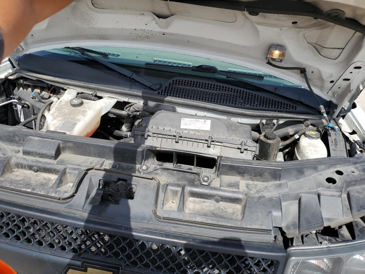 2018 Chevrolet Express G2500 VIN: 1GCWGAFP3J1302460 Lot: 64566264