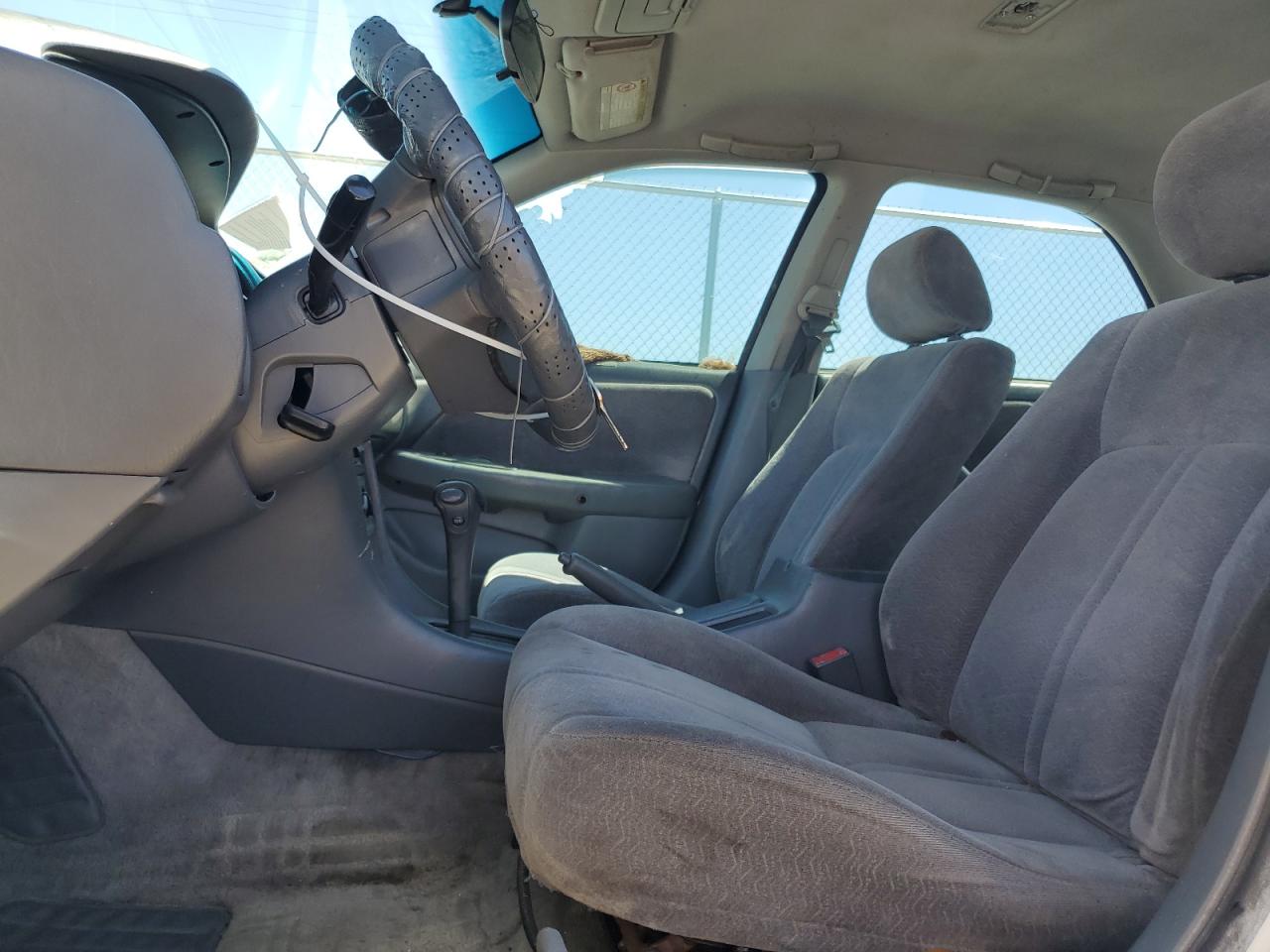 1999 Toyota Camry Le VIN: JT2BF22KXX0177563 Lot: 64457304