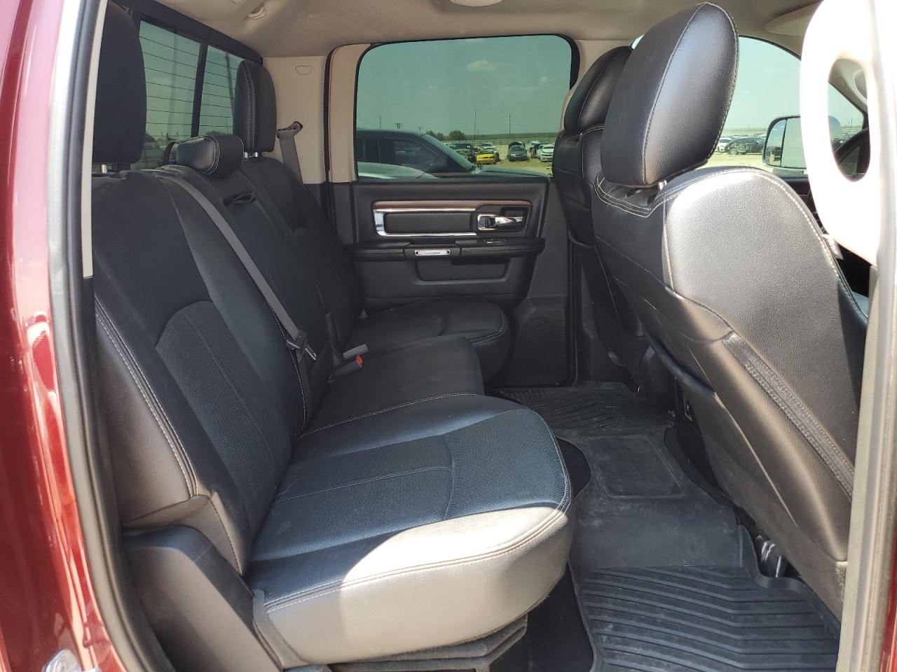 2018 Ram 2500 Laramie VIN: 3C6UR5FL1JG342468 Lot: 63334154