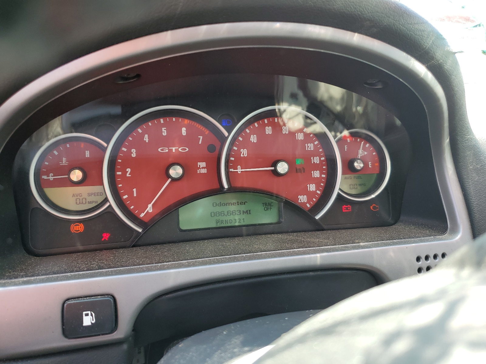 6G2VX12G84L305887 2004 Pontiac Gto