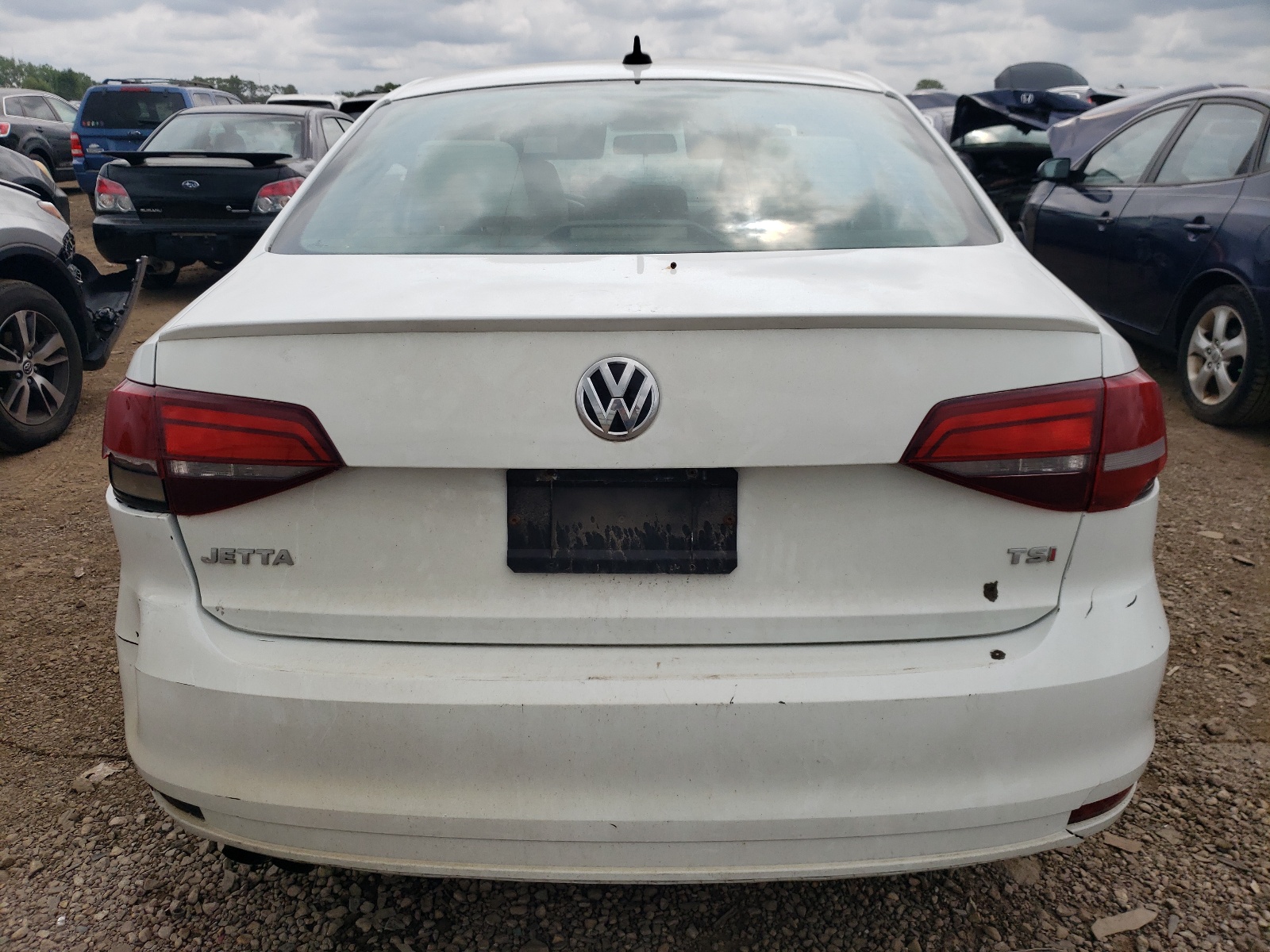 2017 Volkswagen Jetta Sport vin: 3VWD17AJ4HM306400