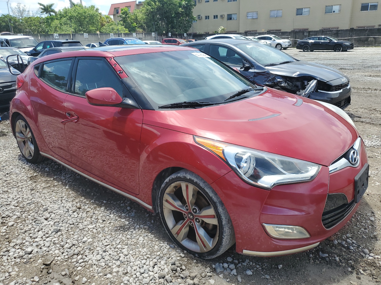 2015 Hyundai Veloster vin: KMHTC6AD2FU226983