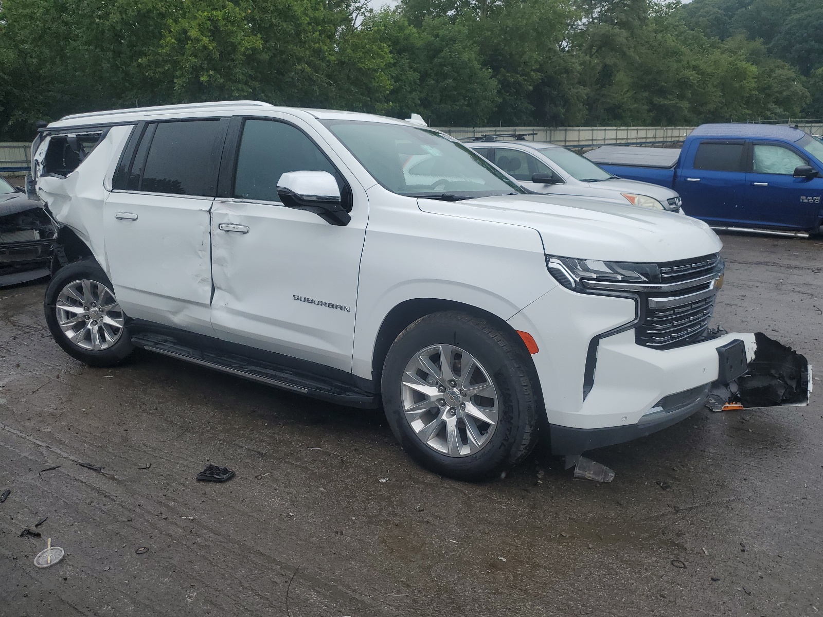 2023 Chevrolet Suburban C1500 Premier vin: 1GNSCFKD2PR371872