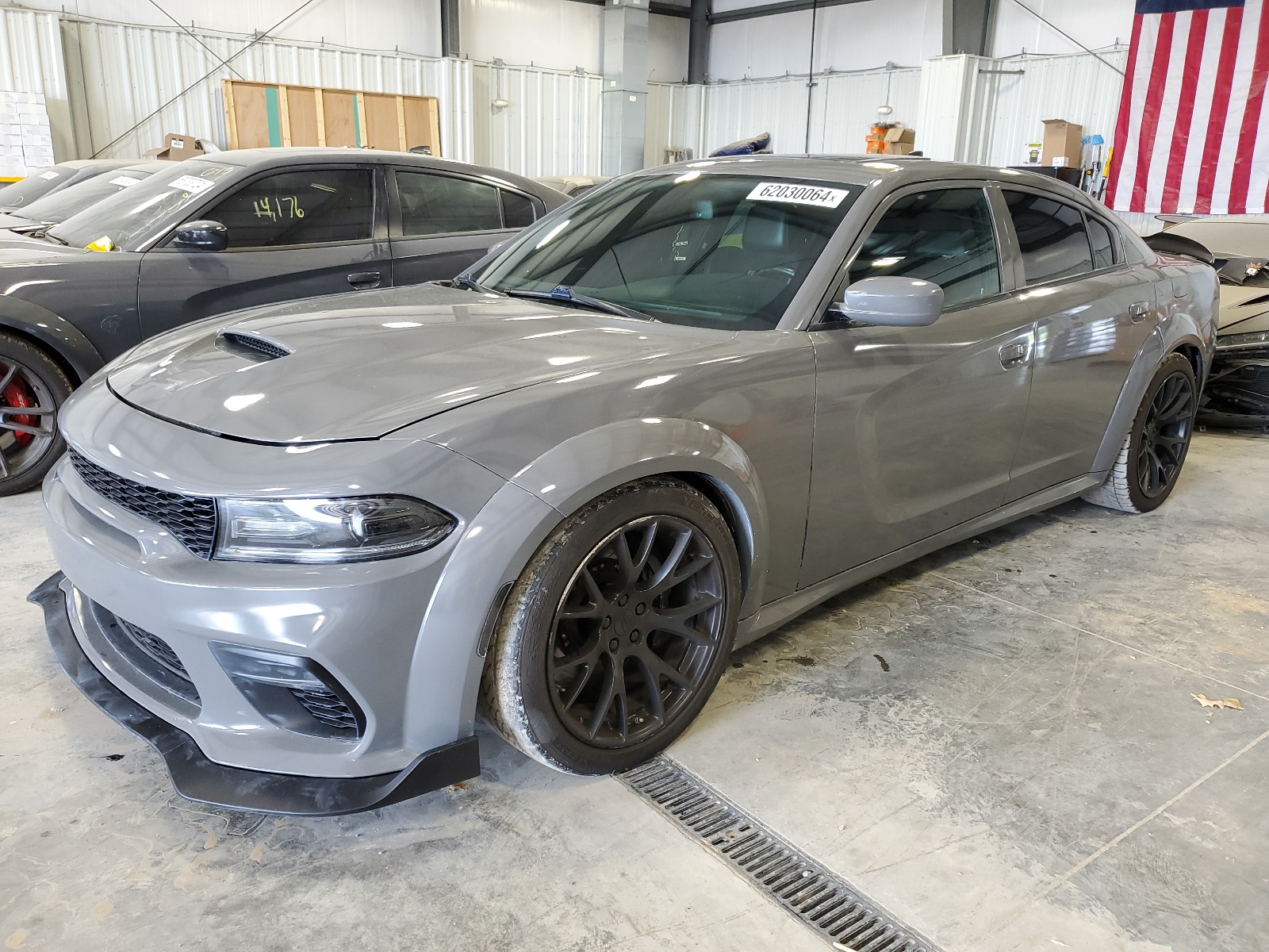 2018 Dodge Charger R/T 392 vin: 2C3CDXGJ4JH134505