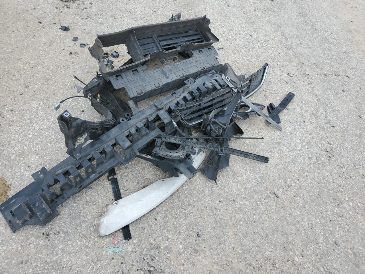 2016 Ford Fusion Titanium VIN: 3FA6P0K93GR302190 Lot: 61364424