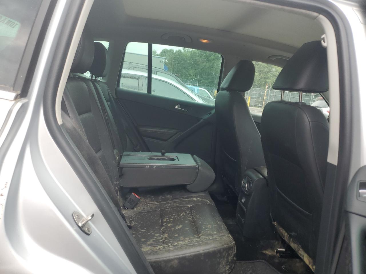 2017 Volkswagen Tiguan Wolfsburg VIN: WVGSV7AX1HK028769 Lot: 64521264