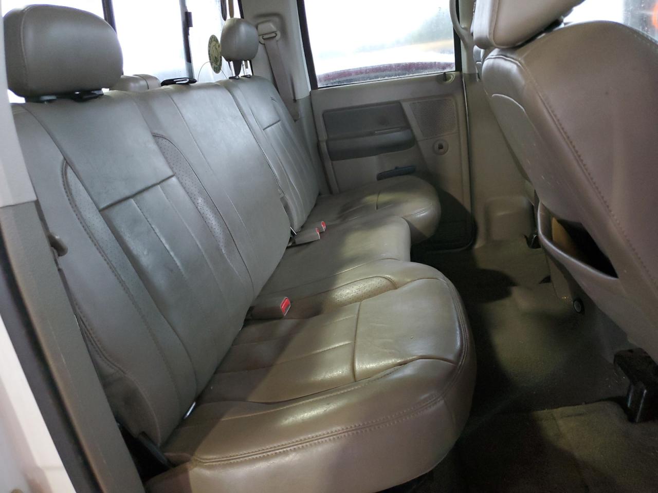 2007 Dodge Ram 1500 St VIN: 1D7HU18287S274327 Lot: 64014344