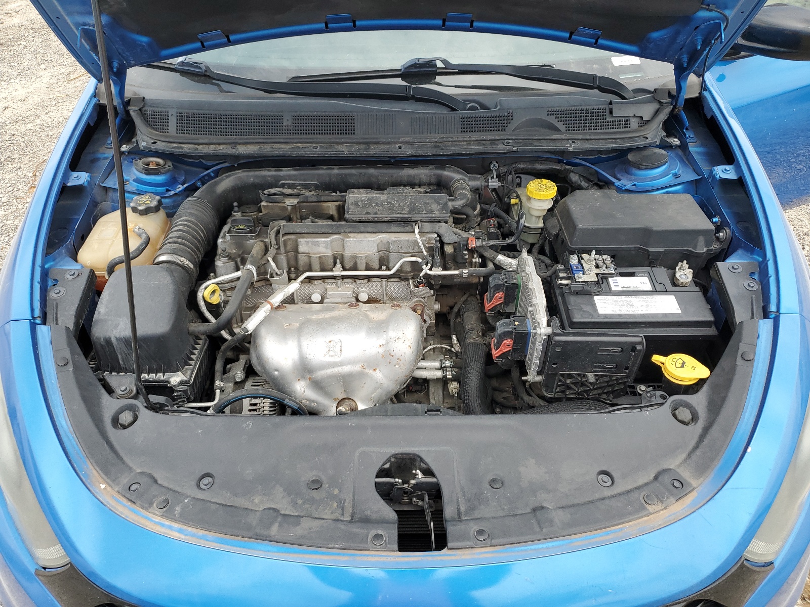 1C3CDFBB7GD701385 2016 Dodge Dart Sxt