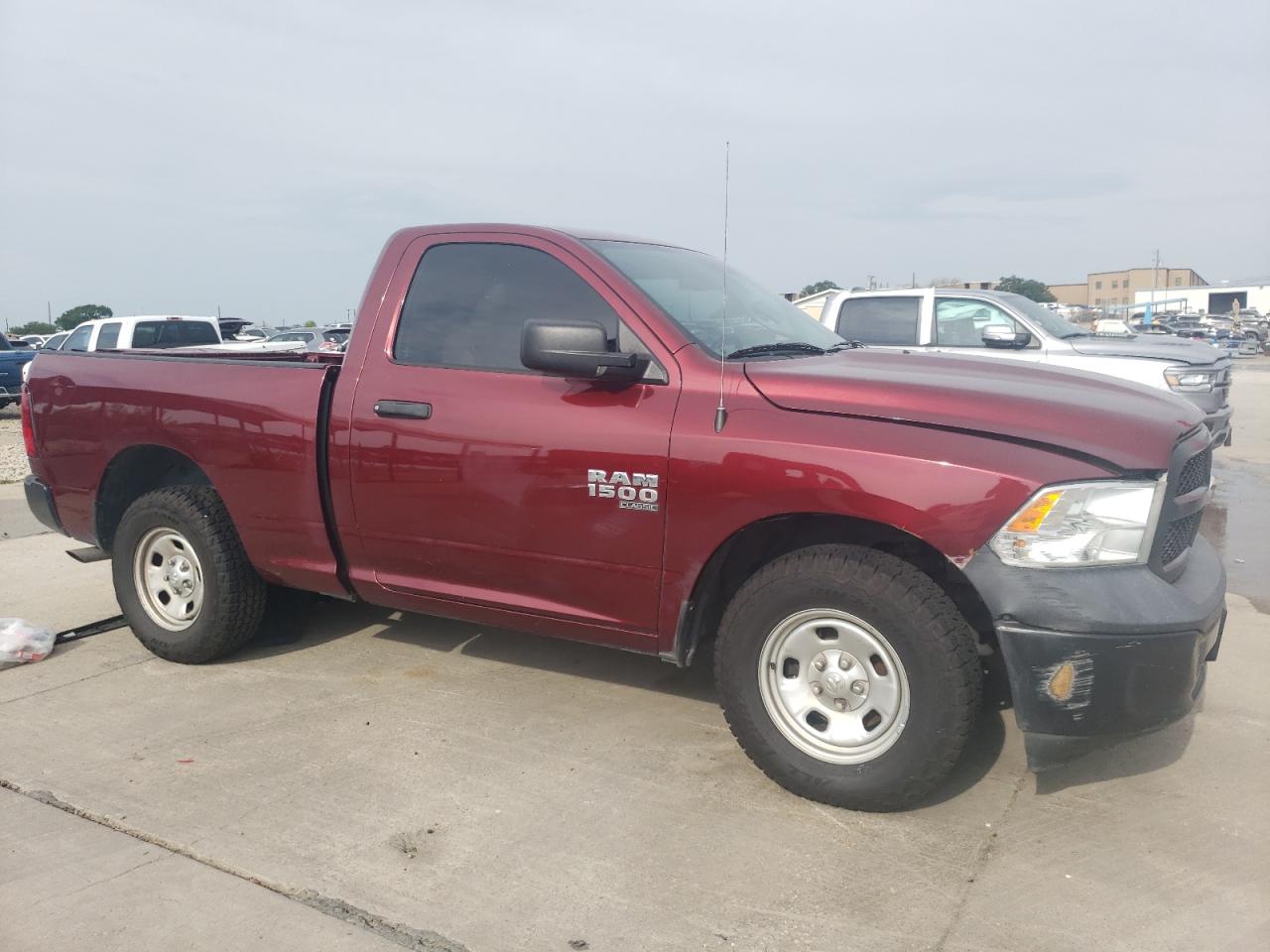 2019 Ram 1500 Classic Tradesman VIN: 3C6JR6AG5KG511671 Lot: 63219064