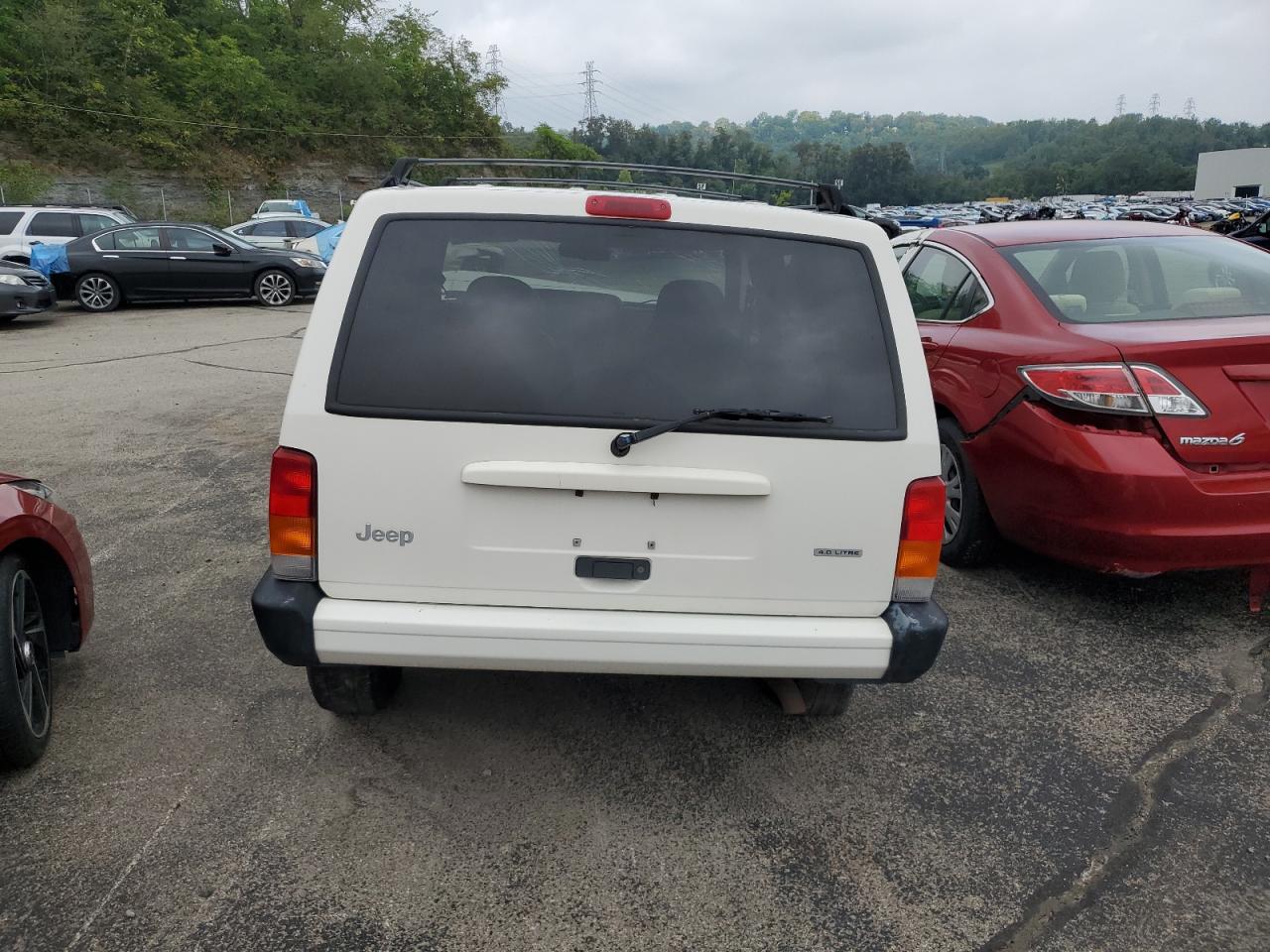 2000 Jeep Cherokee Sport VIN: 1J4FF48SXYL160297 Lot: 64478104