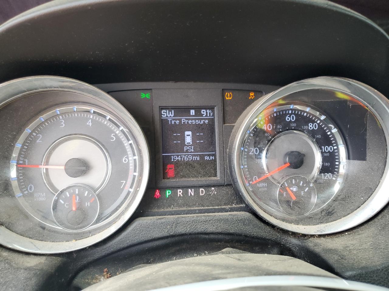 2011 Chrysler Town & Country Touring L VIN: 2A4RR8DG6BR603945 Lot: 61984474