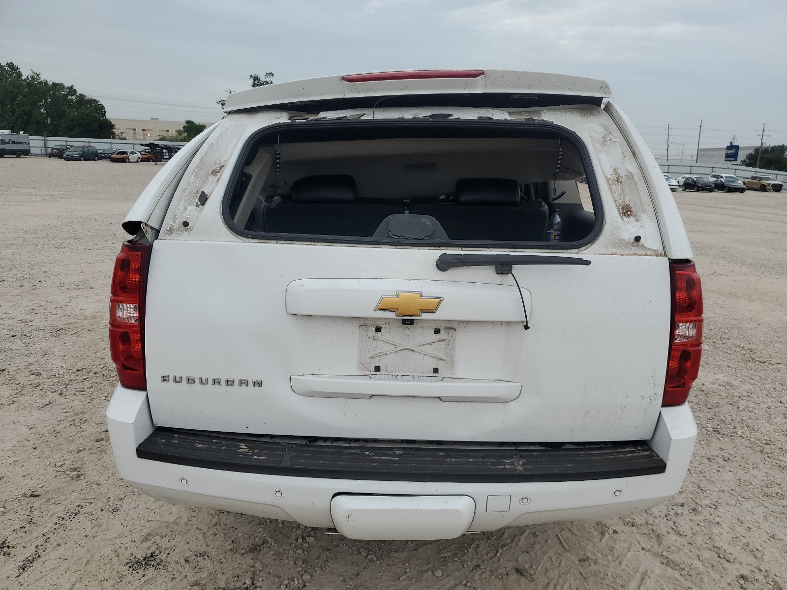 1GNSCJE07DR190774 2013 Chevrolet Suburban C1500 Lt