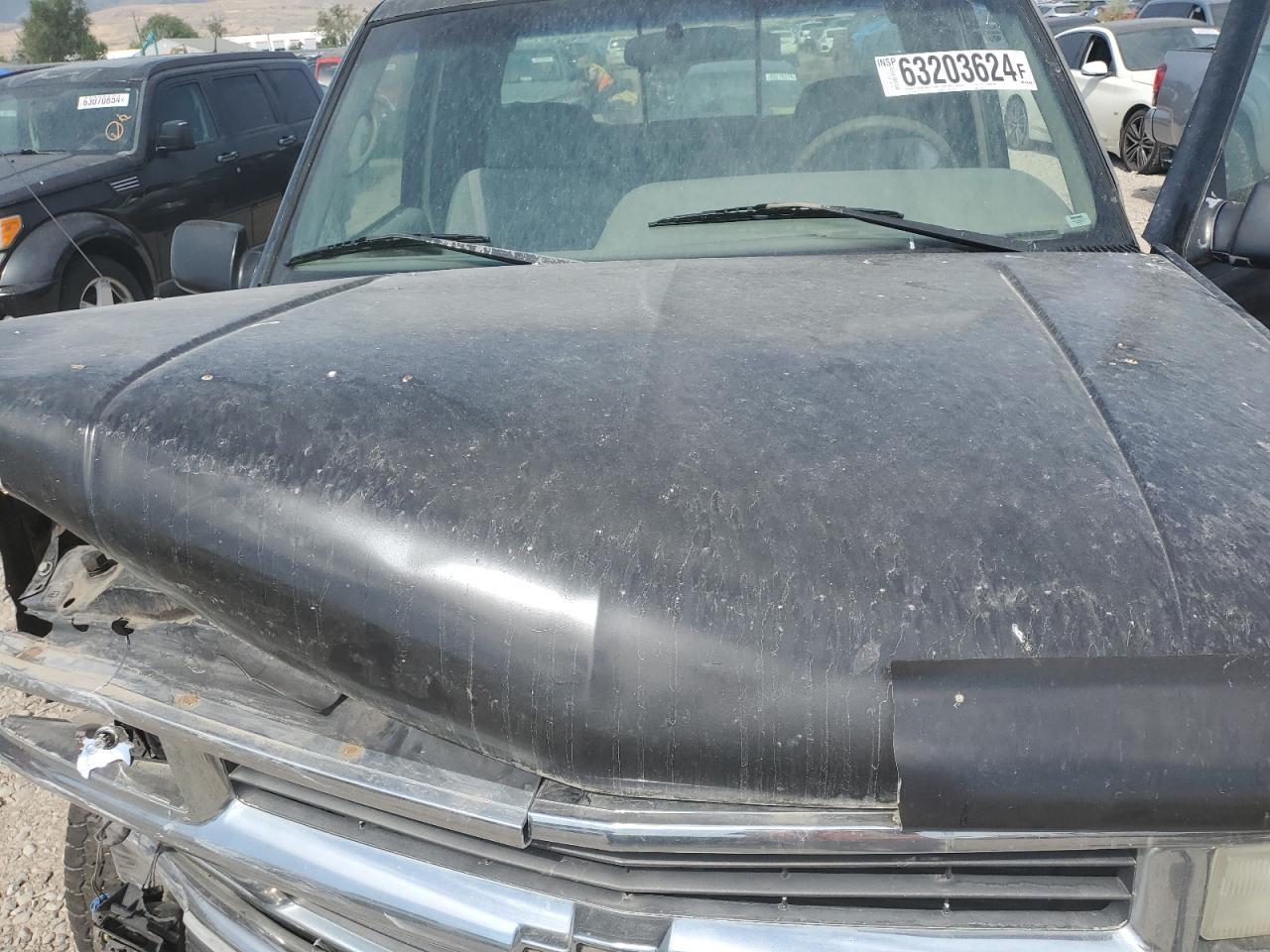 1995 Chevrolet Gmt-400 K2500 VIN: 1GCGK29K5SE270761 Lot: 63203624