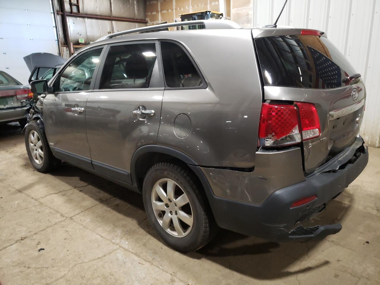 2011 Kia Sorento Base VIN: 5XYKTDA19BG054425 Lot: 65472124