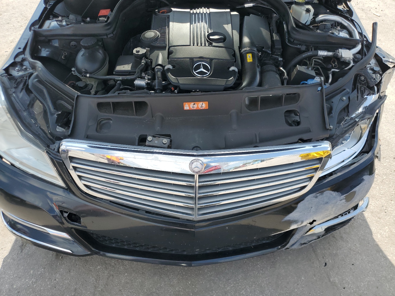 WDDGF4HB0CR211800 2012 Mercedes-Benz C 250