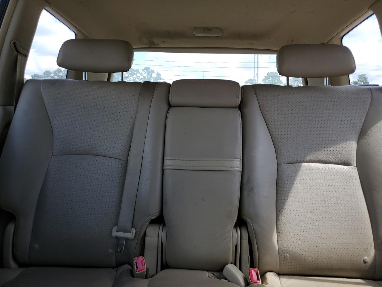 2005 Toyota Highlander VIN: JTEGD21A950123613 Lot: 62813454