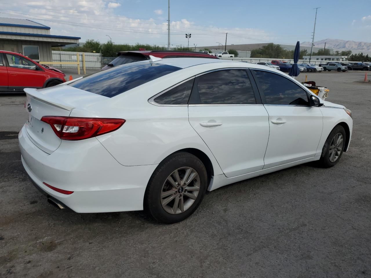 2015 Hyundai Sonata Se VIN: 5NPE24AF3FH030972 Lot: 63520304